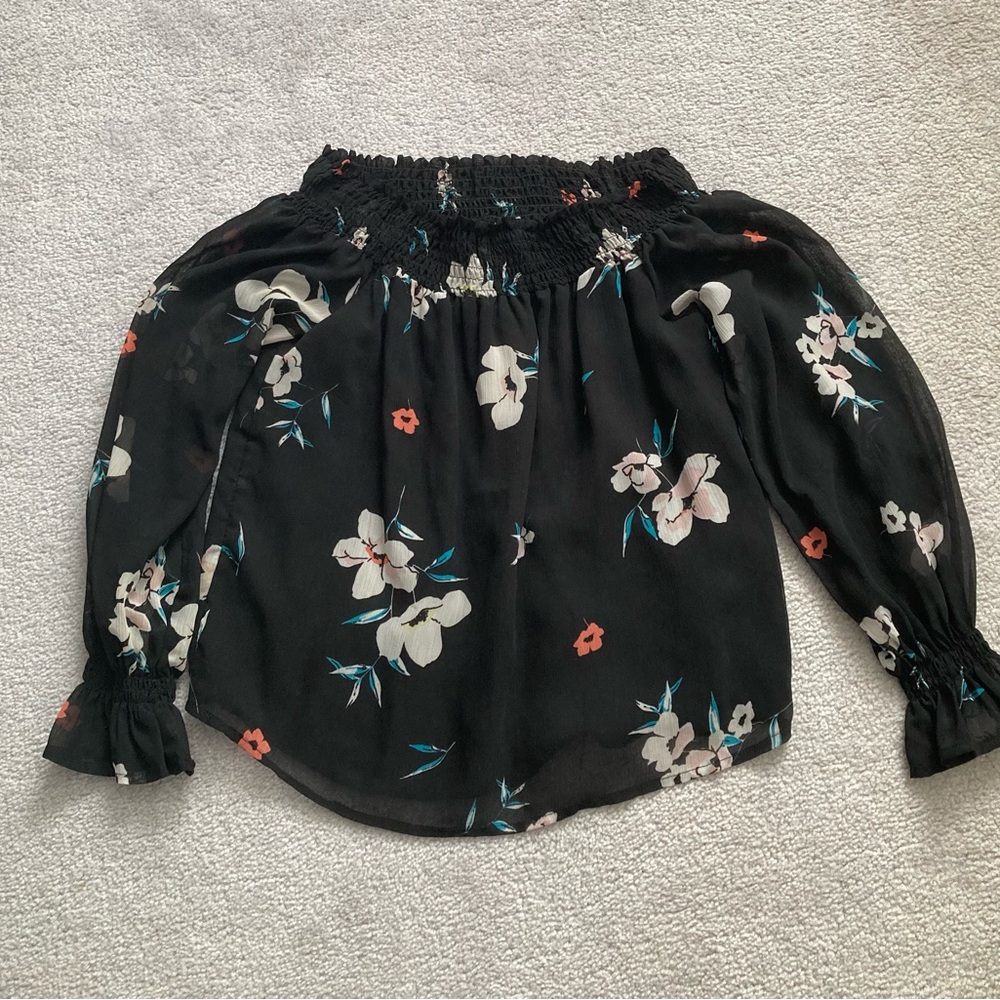 Dynamite Black Floral Women's Top - XS